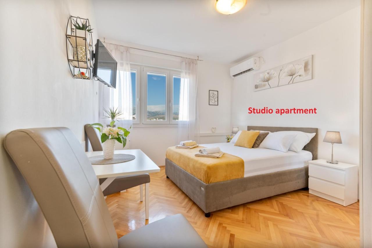 Apartments Plokite Спліт Екстер'єр фото